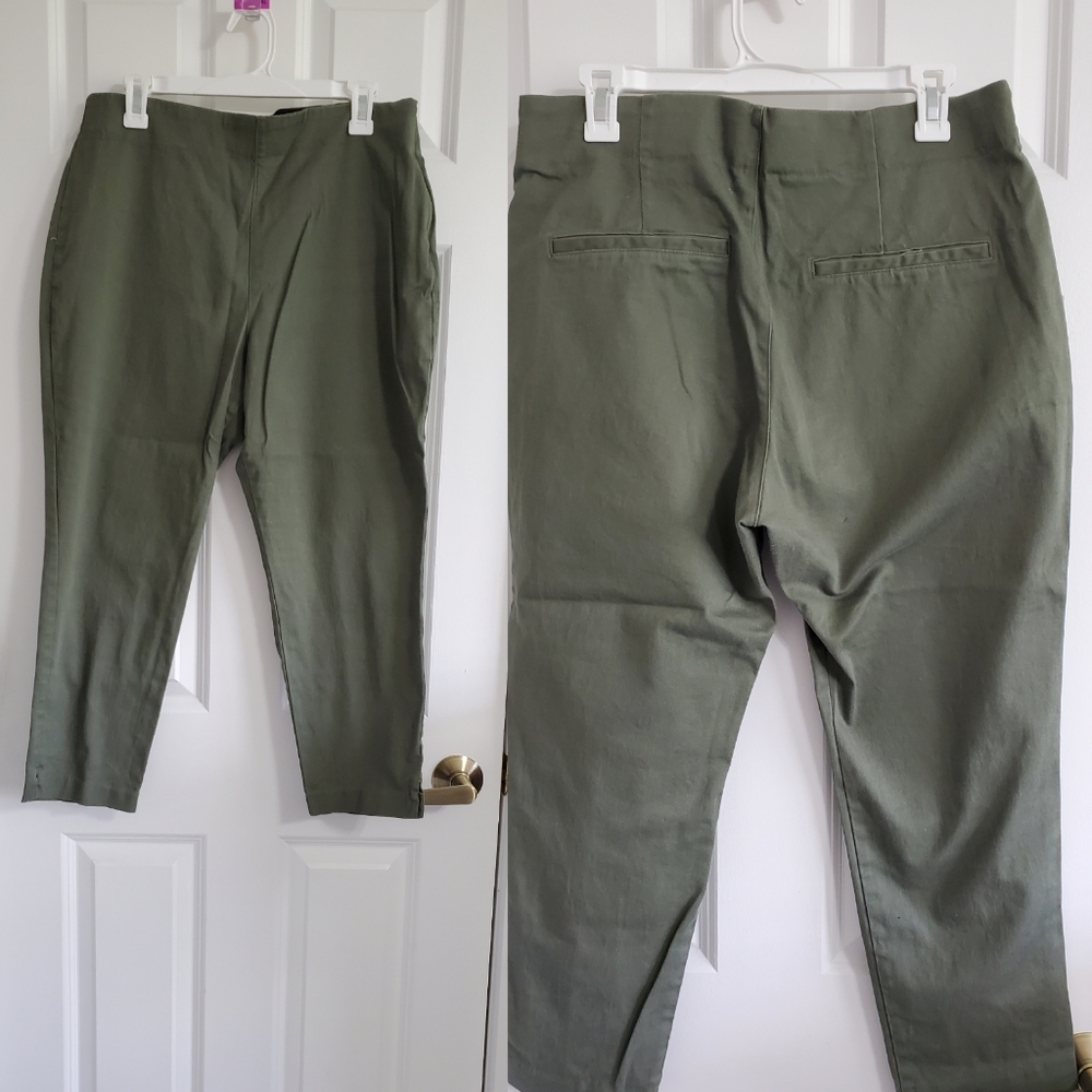 Old Navy Slim Ankle Cotton Pants